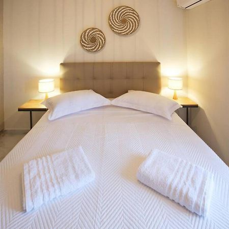 Sunny Apartment Lefkada - Lefkada Bnb Kalligoni エクステリア 写真